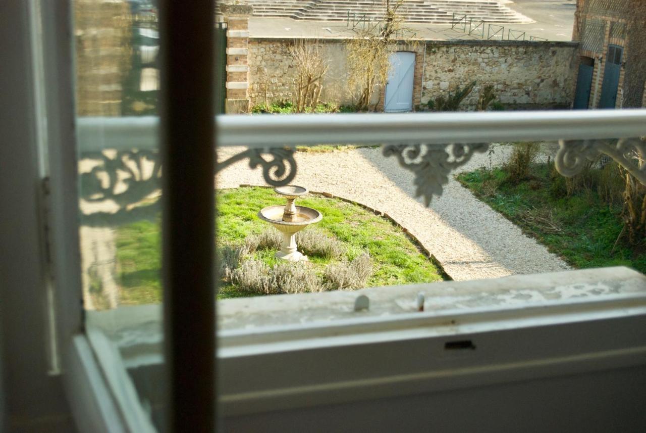Bed and Breakfast YXIE - Manoir des Arts à Villeblevin Extérieur photo