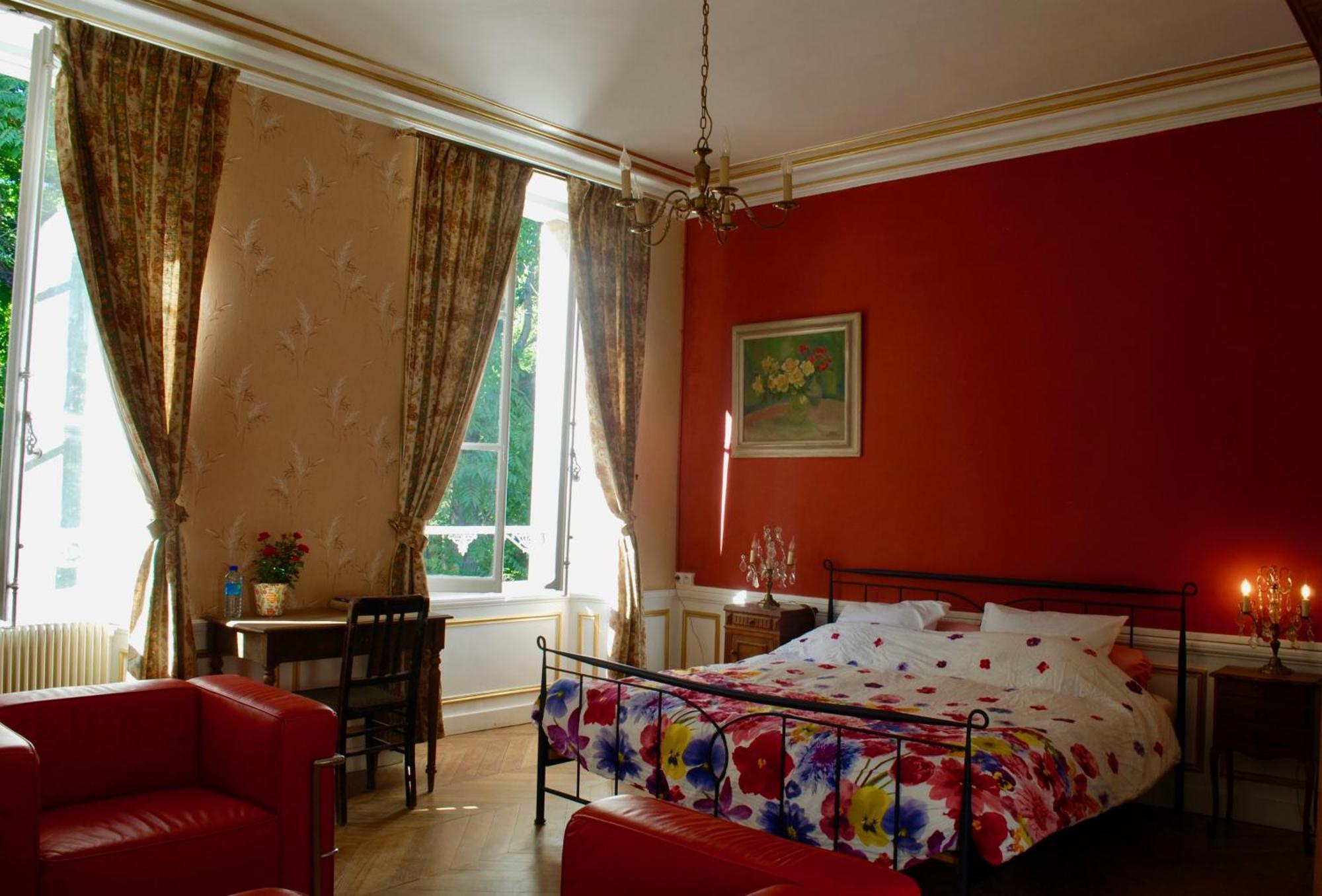Bed and Breakfast YXIE - Manoir des Arts à Villeblevin Chambre photo