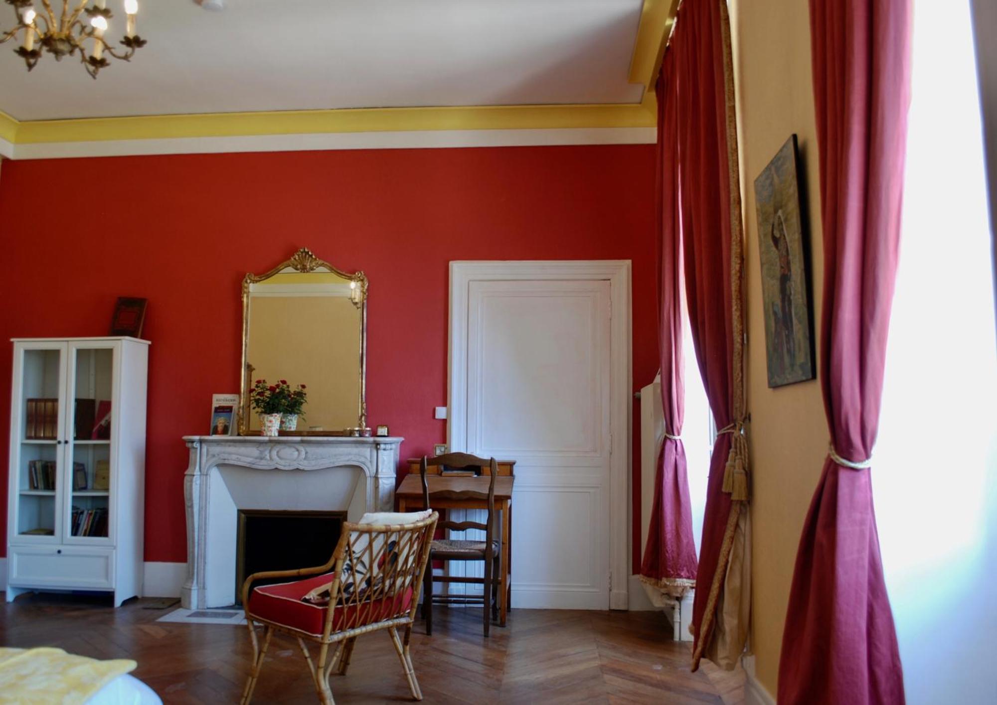 Bed and Breakfast YXIE - Manoir des Arts à Villeblevin Chambre photo