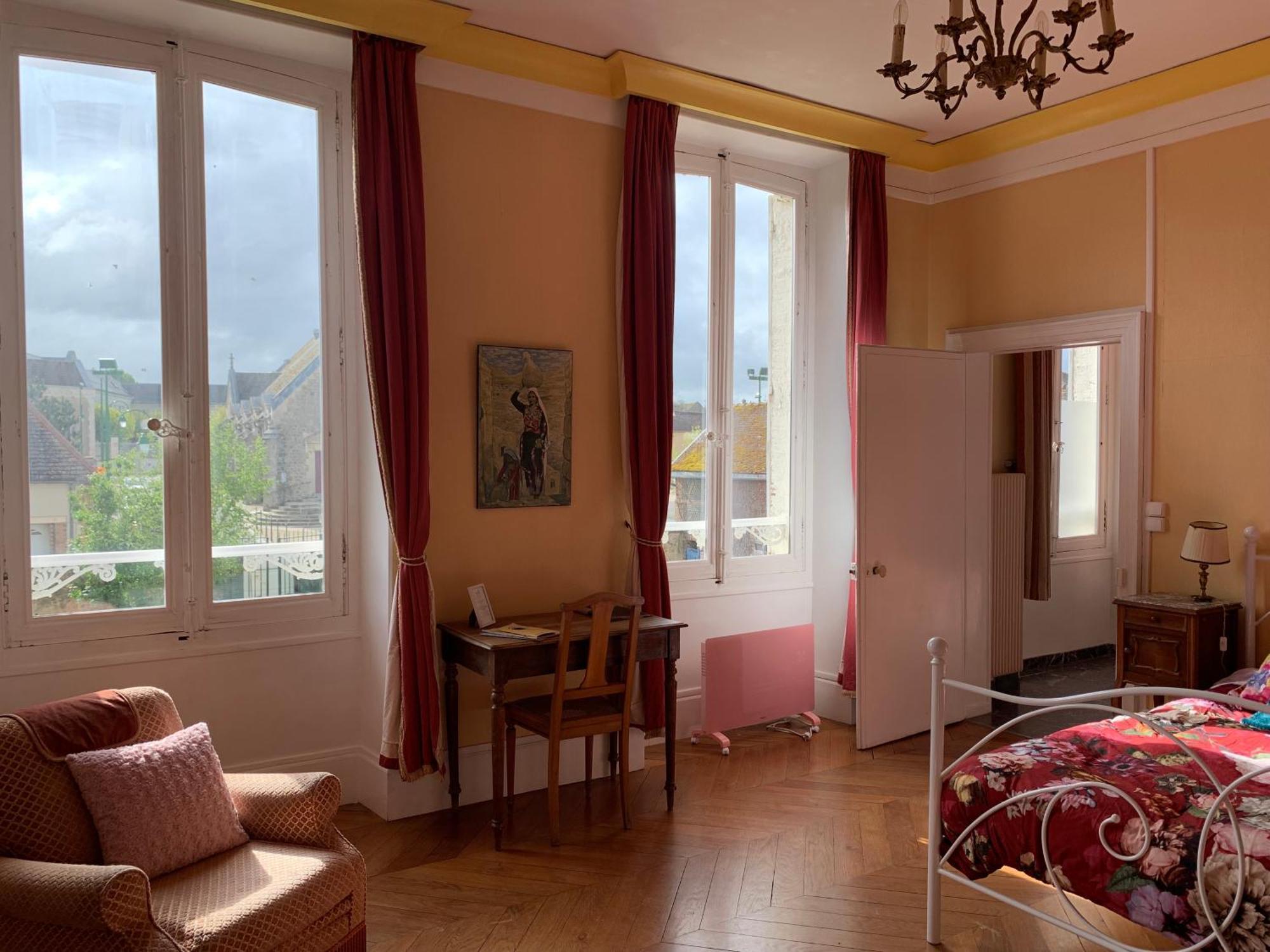 Bed and Breakfast YXIE - Manoir des Arts à Villeblevin Chambre photo