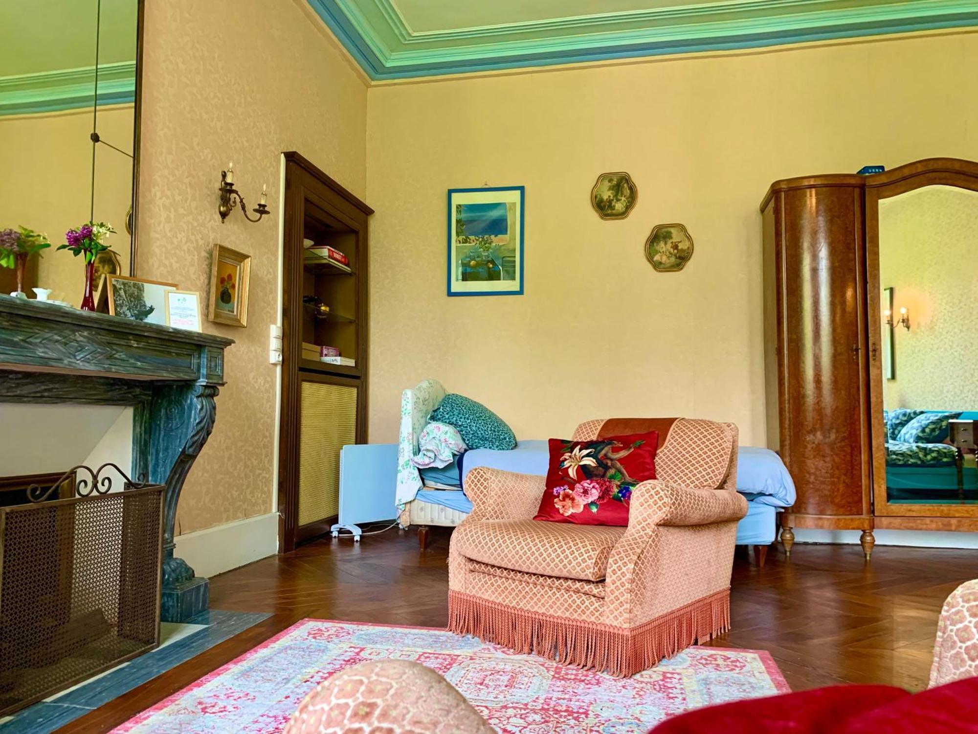 Bed and Breakfast YXIE - Manoir des Arts à Villeblevin Chambre photo